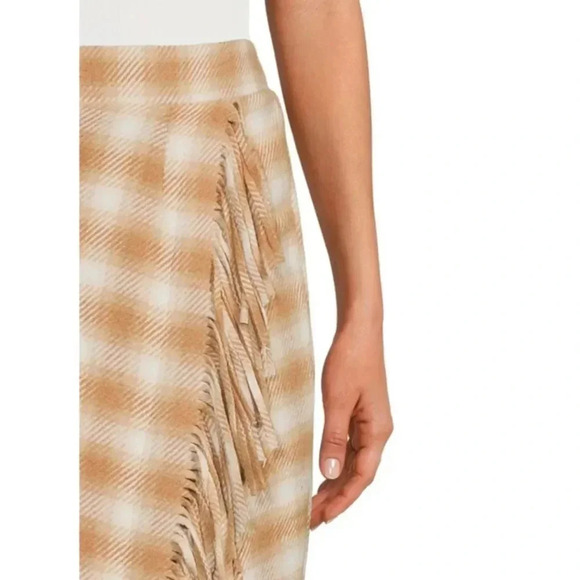 Time and Tru Faux Wrap Mocha Skirt - Picture 4 of 6